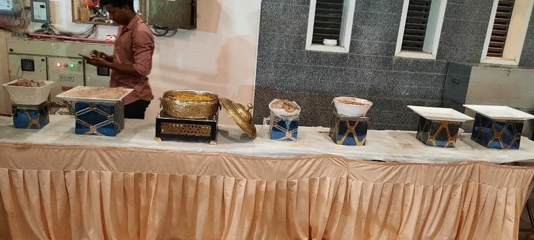 Sri Bdm Sharma Caterers Mangalhat In Hyderabad - Photo No. 01