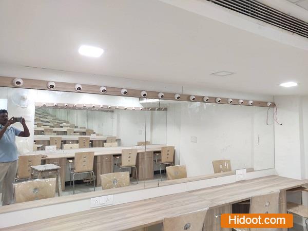 Srinivasa Electrical Service Electrical Contractors And Work Wiring Kphb Colony In Hyderabad Telangana - Photo No. 01