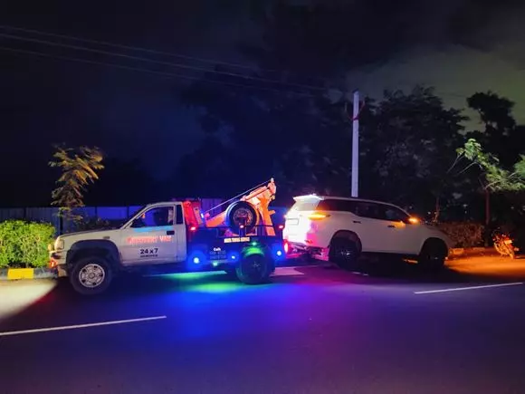 Anaya Towing Service Uppal In Hyderabad - Photo No. 41