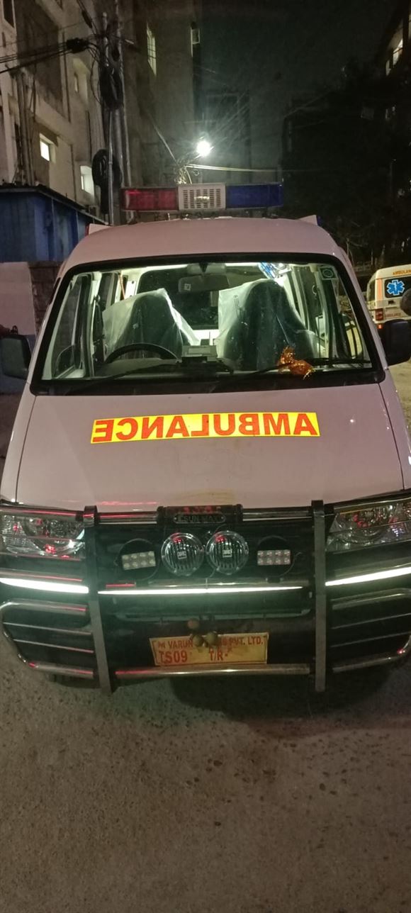 lalu saadh ambulance services gachibowli in hyderabad - Photo No.12