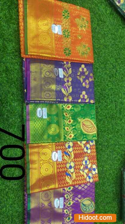 Royal 4 Seasons Women Fashion Garment Shops Near Chaitanyapuri In Hyderabad - Photo No. 01