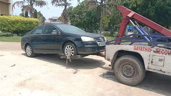 sahasra towing services in uppal - Photo No.5