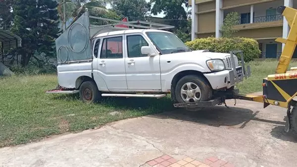 sahasra towing services in uppal - Photo No.4