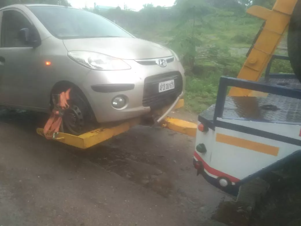 sri ganesh car and bike towing service serilingampally in hyderabad - Photo No.9