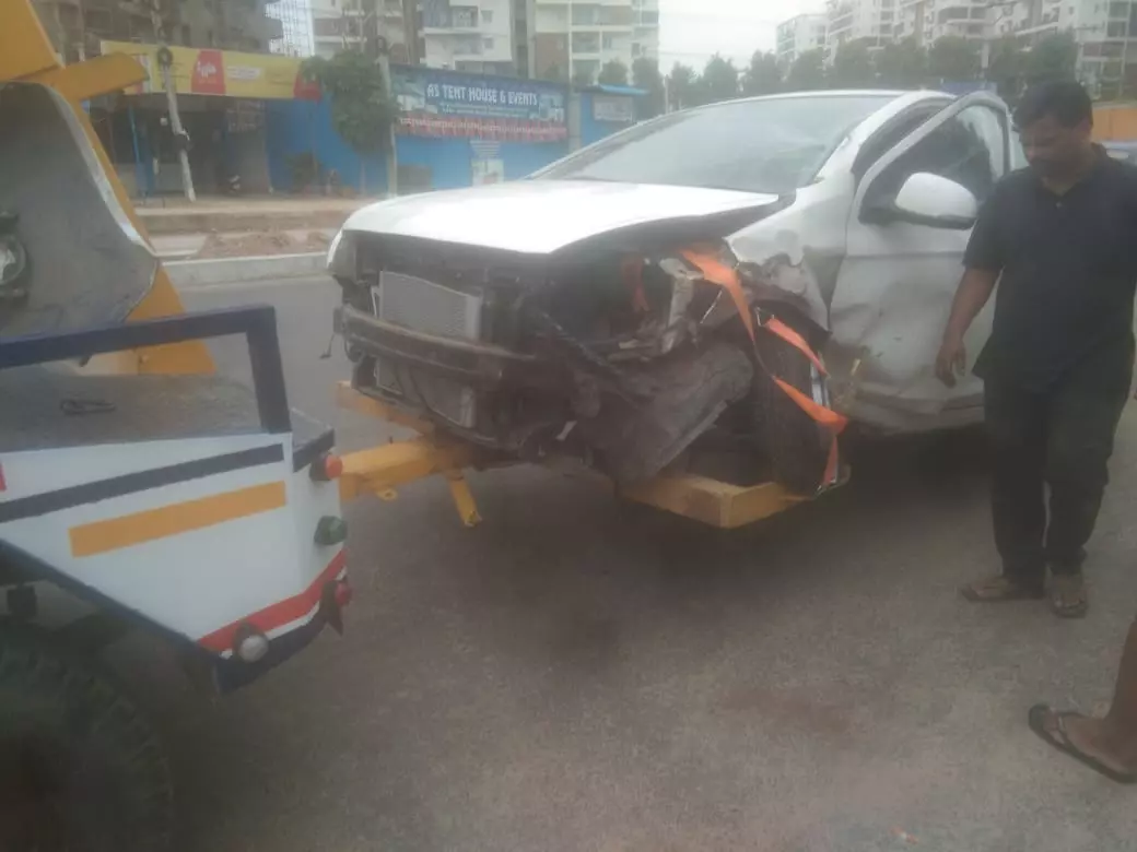 sri ganesh car and bike towing service serilingampally in hyderabad - Photo No.2