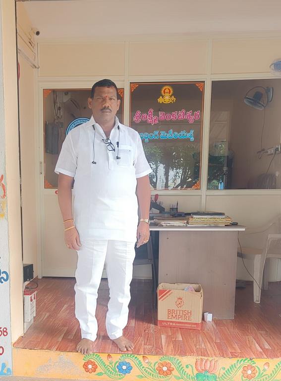 lakshmi venkateswara building materials bus stop in kadapa - Photo No.10