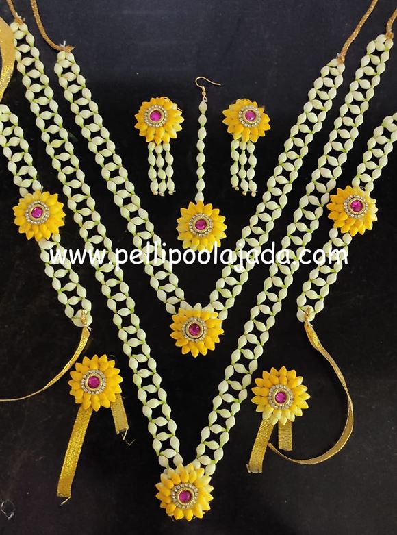 pelli poola jada naidupeta in khammam - Photo No.28