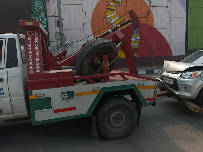 vnr car towing service suryapet road in kodad - Photo No.10