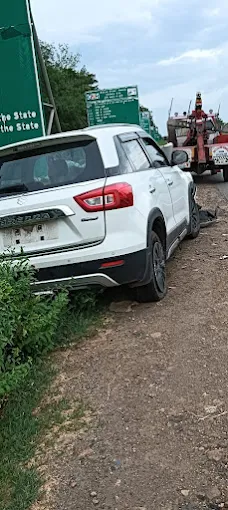 vnr car towing service suryapet road in kodad - Photo No.12