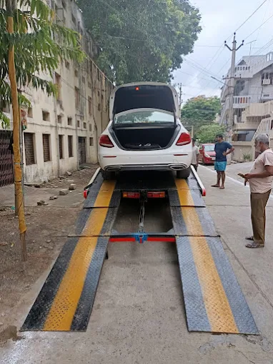 vnr car towing service suryapet road in kodad - Photo No.3