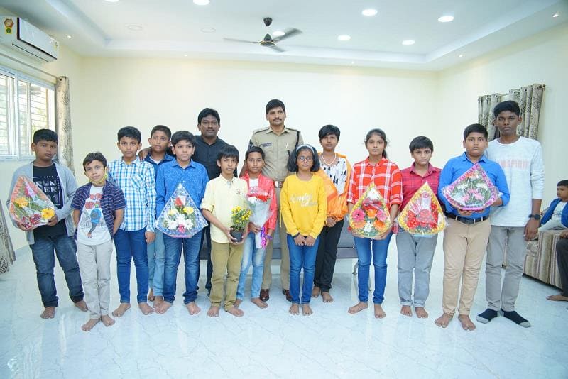 Shs Vaari Sainik School Coaching Dinnadevarapadu Road In Kurnool - Photo No. 11