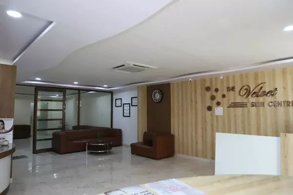 The Velvet Skin Centre Dermatologist In Lucknow Uttar Pradesh - Photo No. 01