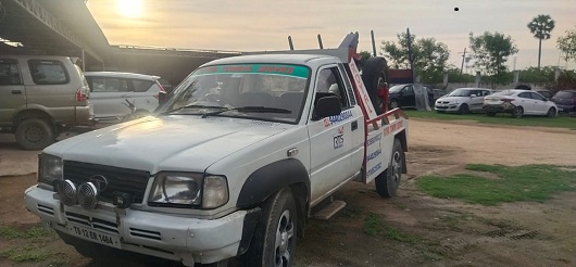 Royal Towing Service Hyd Road In Nalgonda - Photo No. 21