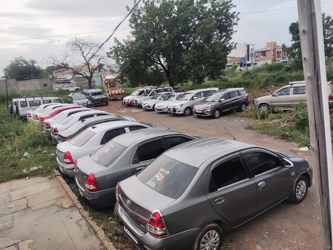 giri travels allagadda in nandyal - Photo No.0