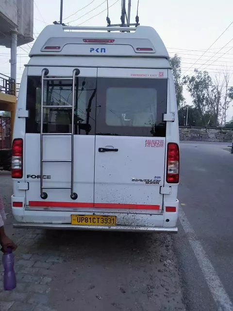 Pradeep Hire Tempo Travels Roja Jalapur In Noida - Photo No. 21