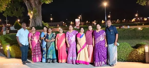 thathas tours and travels trunk road in ongole - Photo No.9