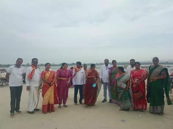 thathas tours and travels trunk road in ongole - Photo No.7