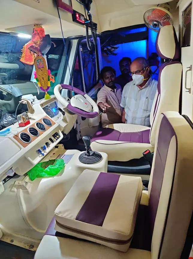yuva ambulance and freezer box services ramnagar in ongole - Photo No.1