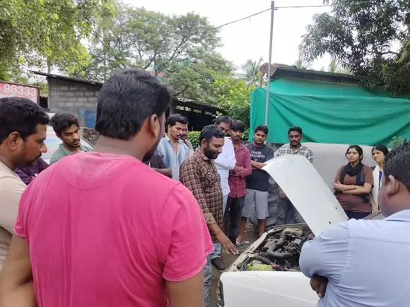 sr driving school saibaba temple road in palakollu - Photo No.10