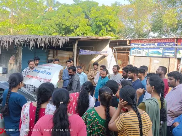 Sr Driving School Saibaba Temple Road In Palakollu - Photo No. 51