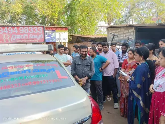 Sr Driving School Saibaba Temple Road In Palakollu - Photo No. 41