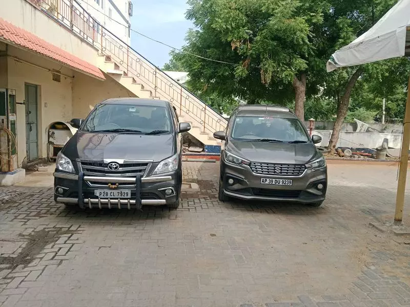 thirupathi reddy self drive cars and bike rentals markapuram in prakasam - Photo No.3