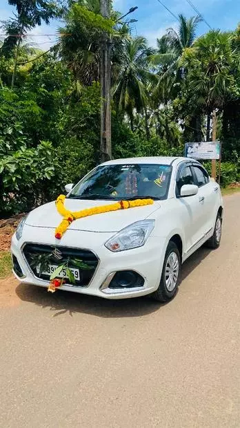 mohan self drive cars main road in rajahmundry - Photo No.3