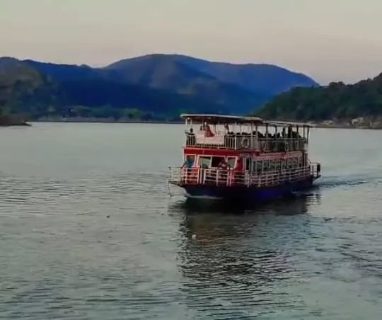 Mahavira Tours And Travels Bandaru Vari Veedhi In Rajahmundry - Photo No. 01