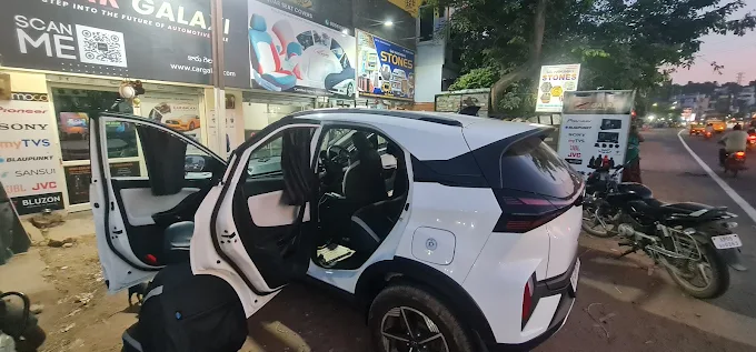 car galaxi bommuru in rajahmundry - Photo No.36