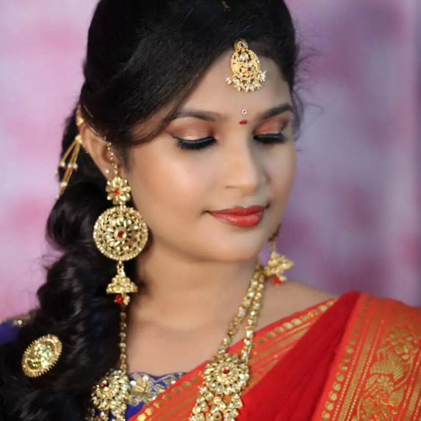 md haseena beautician haripuram in rajahmundry - Photo No.24