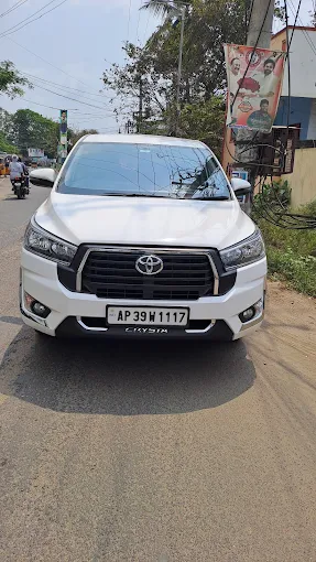 Maha Car Travels Kambala Cheruvu In Rajahmundry - Photo No. 01
