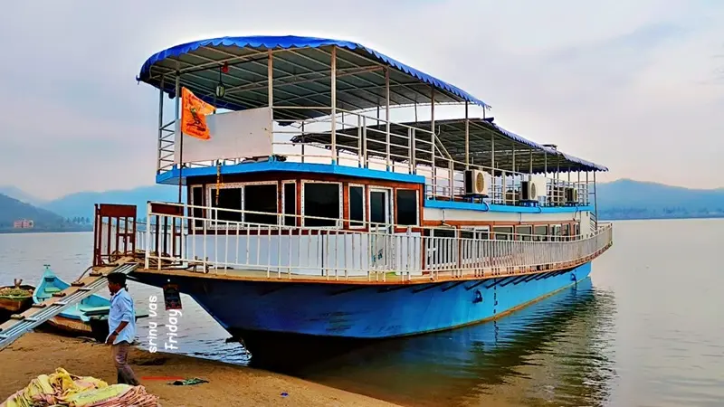 Punnami Godavari Boat Tourism Place In Rajahmundry Badrachalama Packages Night Halt - Photo No. 01