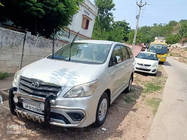 Kasu Car Travels Bus Stand In Rajahmundry - Photo No. 11