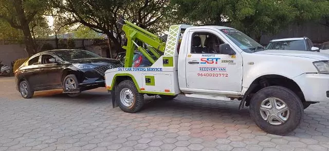 Sbt Recovery Van Ibrahimpatnam In Rangareddy - Photo No. 31