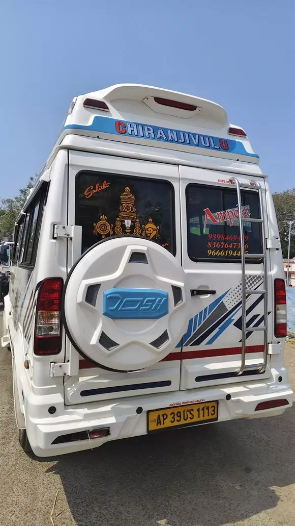ampolu car travels palasa in srikakulam - Photo No.15