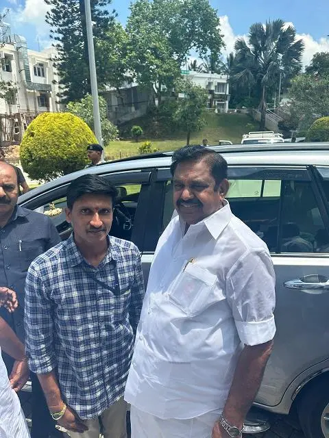 sk tours and travels munireddy nagar in tirupati - Photo No.3