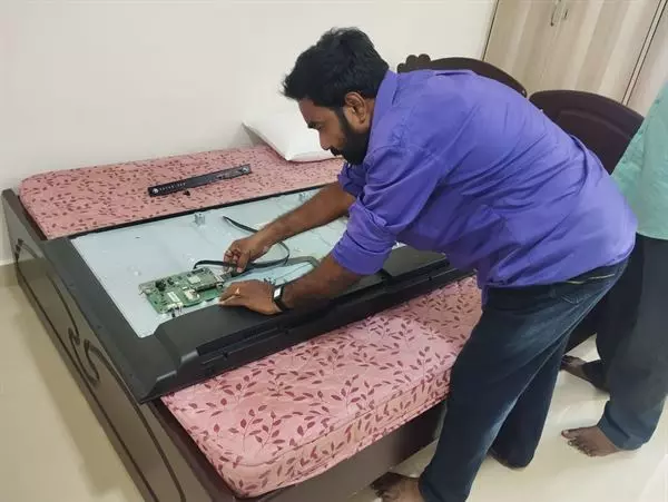 Gk Electronics Led And Lcd Tv Repair Service Aliperi Road In Tirupati Ap - Photo No. 31