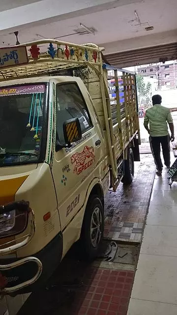 Srivani Transport Packers And Movers Jeevakona In Tirupati - Photo No. 11