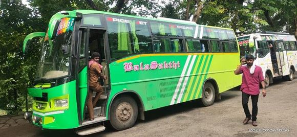 Vgs Tours And Travels Car Tempo Traveller Mini Bus Rentals In Tirupati - Photo No. 01