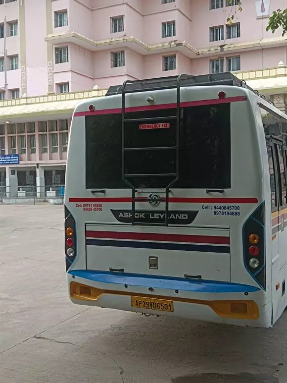 sri rajyalakshmi tours and travels main road in tirupati - Photo No.11