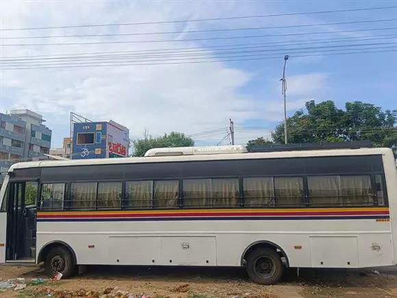 sri rajyalakshmi tours and travels main road in tirupati - Photo No.8