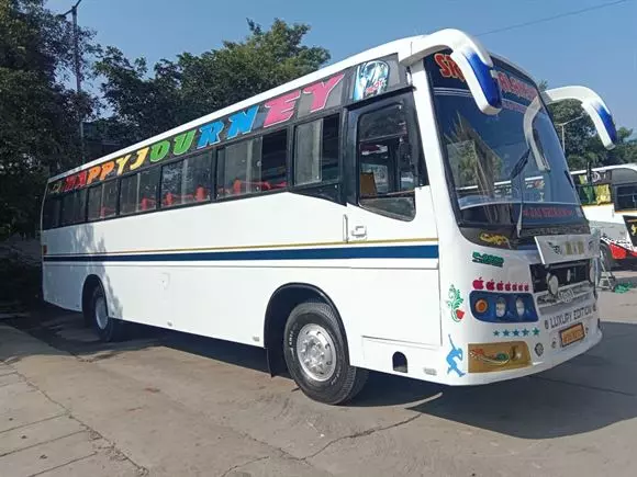 sri rajyalakshmi tours and travels main road in tirupati - Photo No.22