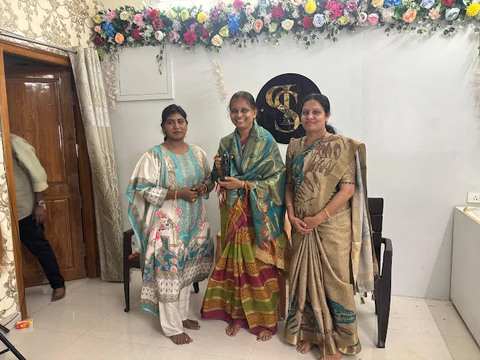 pls beauty studio and academy padmavathi mahila university in tirupati - Photo No.16