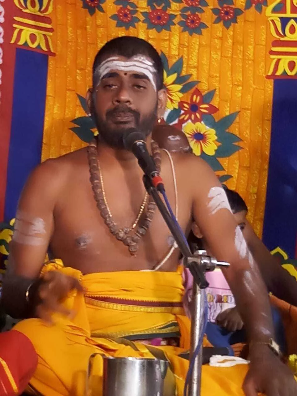 j krishnasamy iyer priest astrologer gopalapuram in vellore - Photo No.1