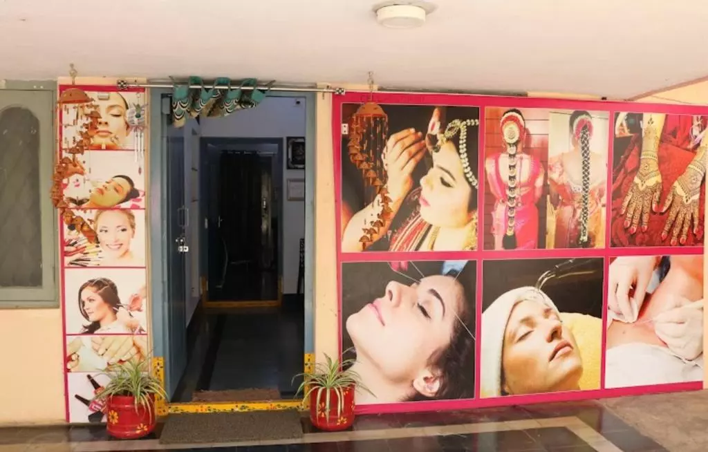 B Beauty Care Gannavaram In Vijayawada - Photo No. 31