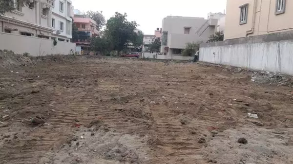 emmanuel old building demolition works in vundavalli - Photo No.3