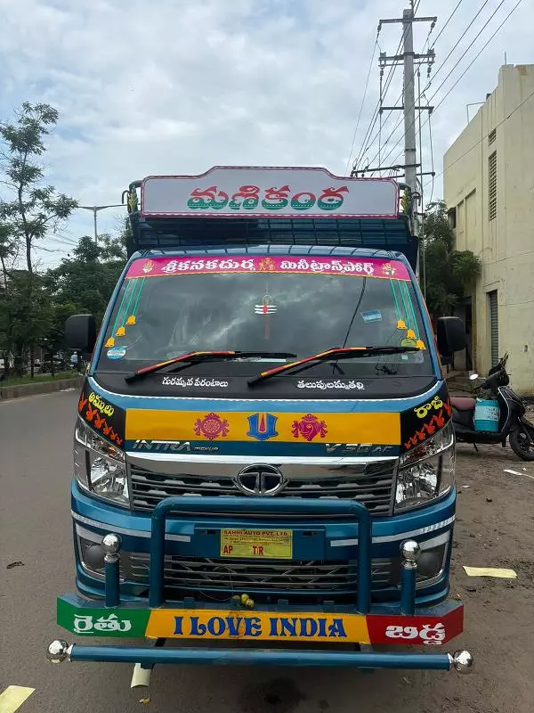 Sri Venkata Kanakadurga Mini Transport Bus Stand In Vijayawada - Photo No. 01