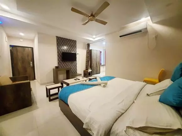 Harika Grand Lodge Bhavanipuram In Vijayawada - Photo No. 11