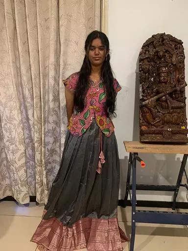 Sri Vardhani Designers Maggam Works Vega Jewellers Road In Vijayawada - Photo No. 41