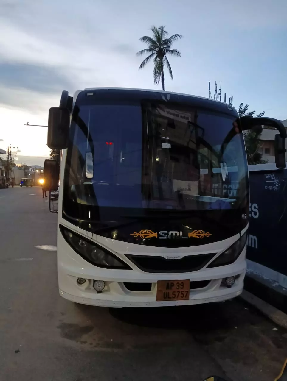 om ambaari bus services bhanu nagar in vijayawada - Photo No.9